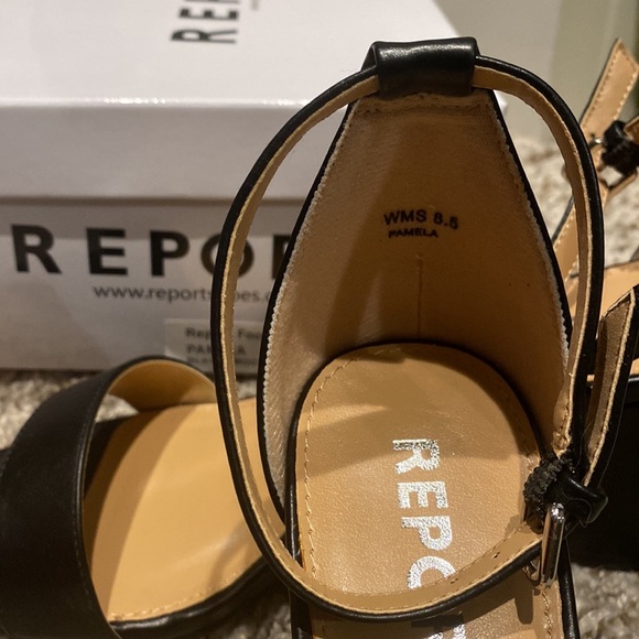 Report Black strap heel - Picture 3 of 3